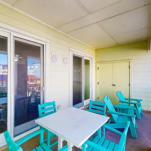 Apartment The Sanctuary - A Wave From It 201b, Virginia Beach