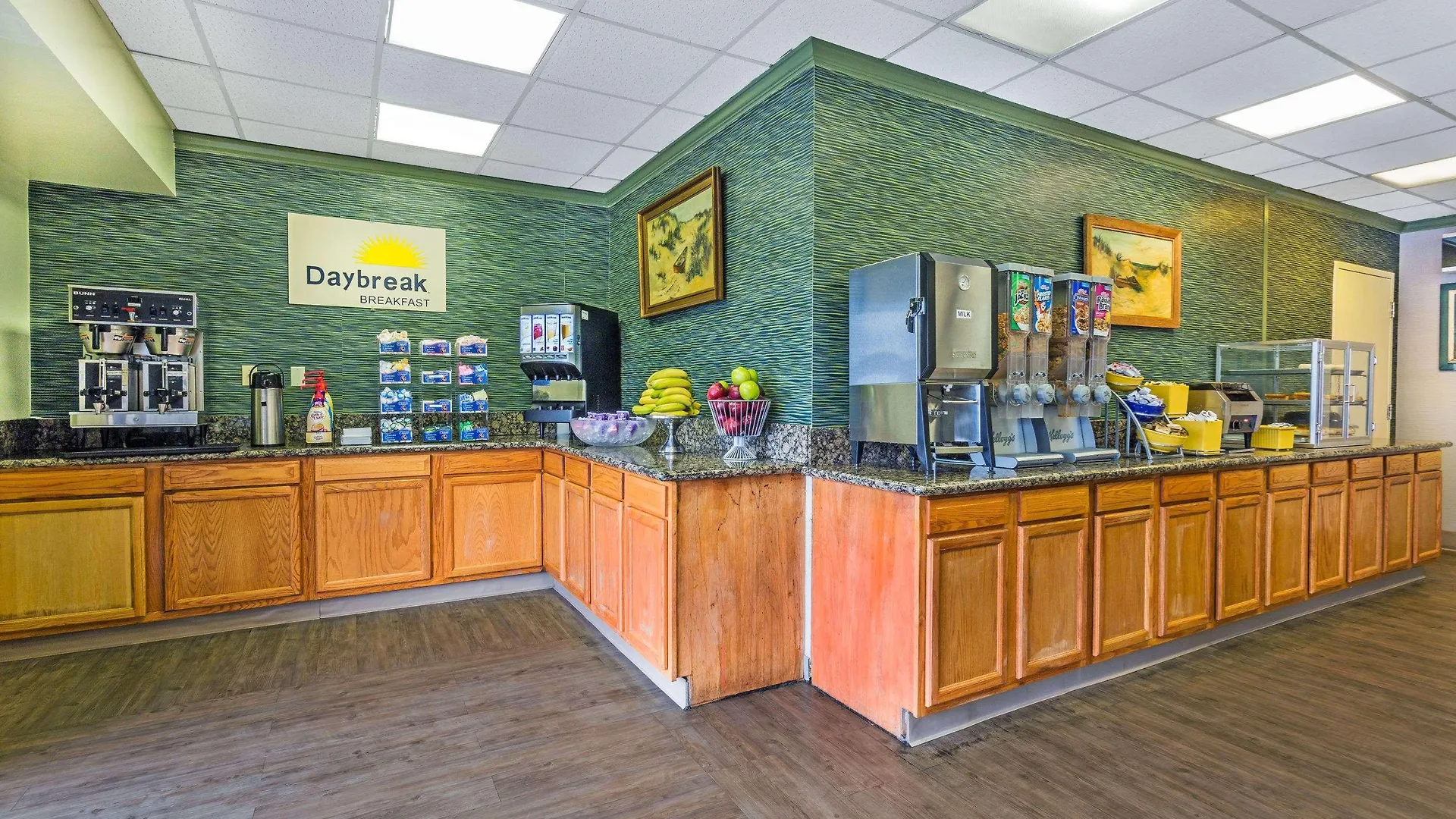 Days Inn By Wyndham Virginia Beach At The Beach